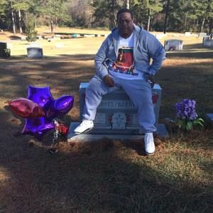 Meet your Posher, Antonious